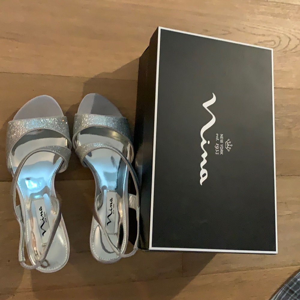 Nina silver size 8